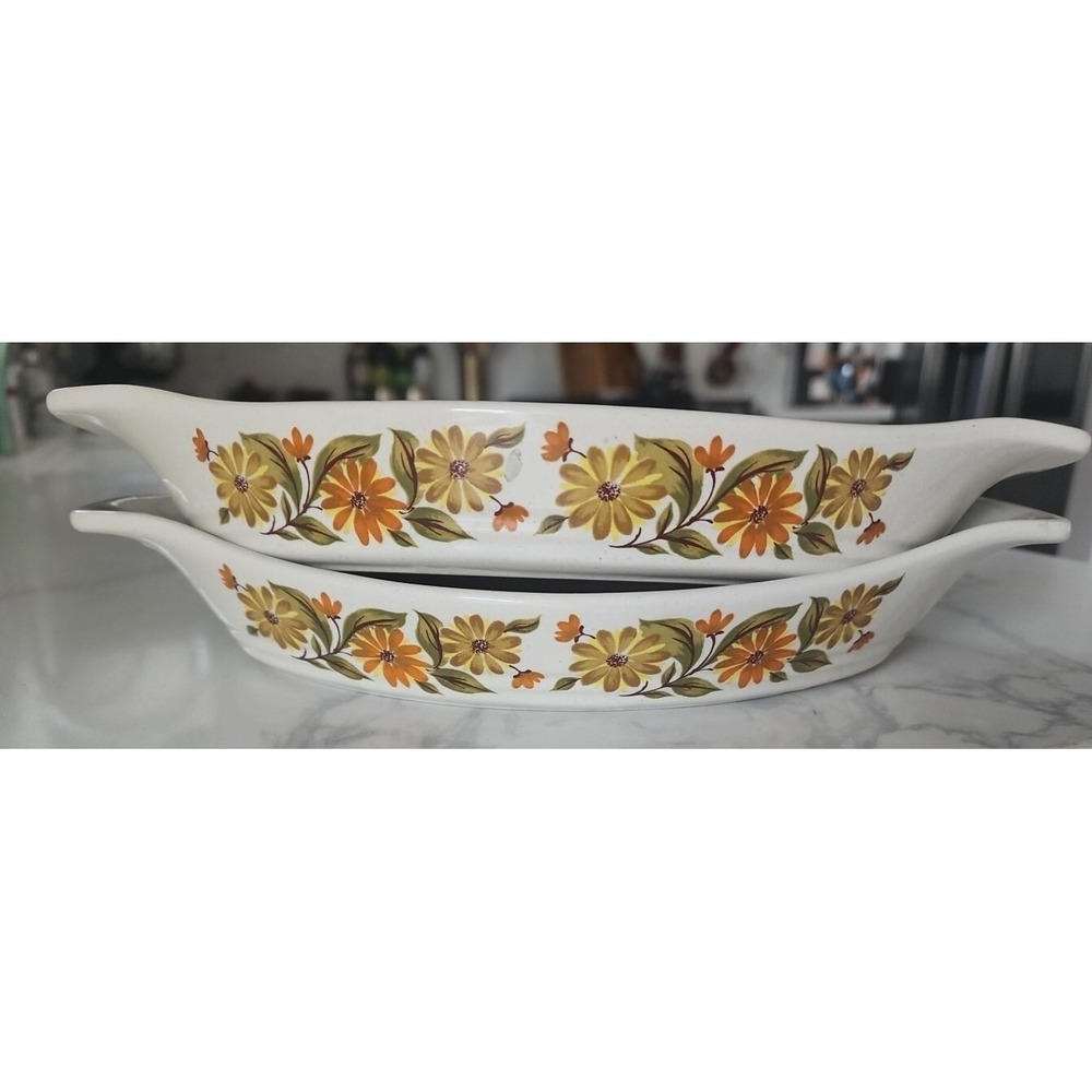 Vintage Capri Bake Serve and Store Stoneware Set Of 2